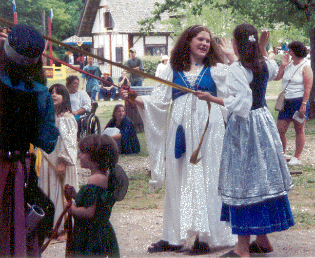 scarfaire003.gif